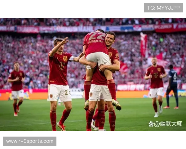 欧冠豪门三战全胜登热议榜，夺冠热门轮廓初显